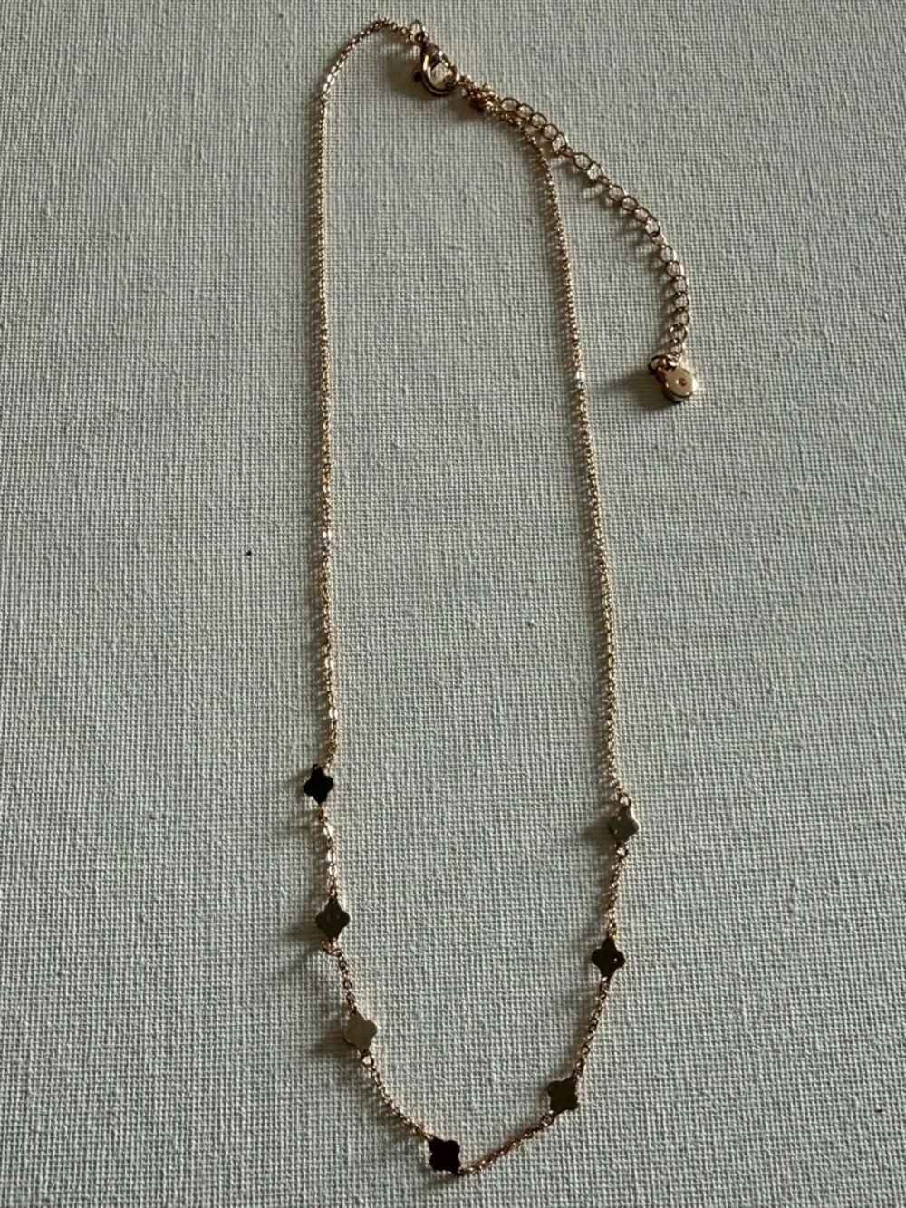 NEW Nordstrom Gold Clover Station Necklace